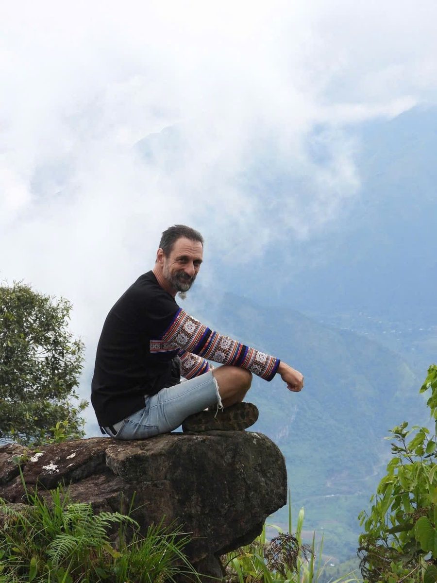 AllVlad in the mountains of northern Vietnam